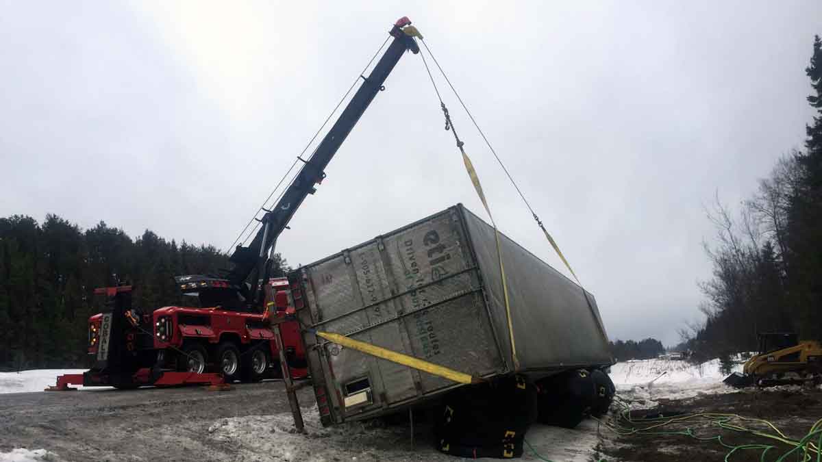 Commercial Truck Recovery