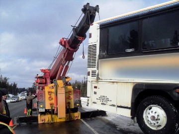 rv-bus-towing